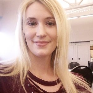 Meet your Posher, Ashton